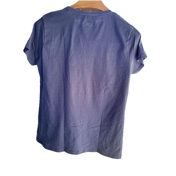 JOHN DEERE NAVY BLUE WOMENS  Large SHIRT PINK ROSE FLOWERS ANTLERS Brand New Tag - Picture 5 of 5